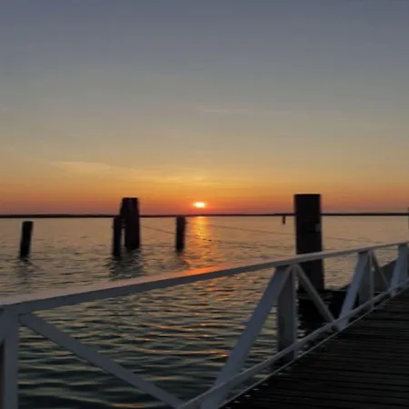 Spacious And Bright Flat With Swimming Pool - Beahost Apartment Bibione