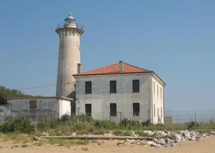 Spacious And Bright Flat With Swimming Pool - Beahost Апартаменты *