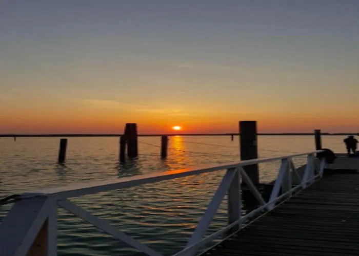 Spacious And Bright Flat With Swimming Pool - Beahost Apartment *