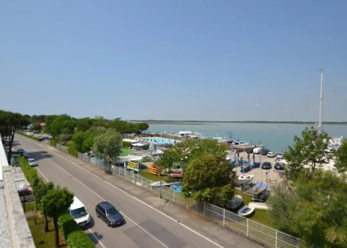 Apartament Spacious And Bright Flat With Swimming Pool - Beahost Bibione