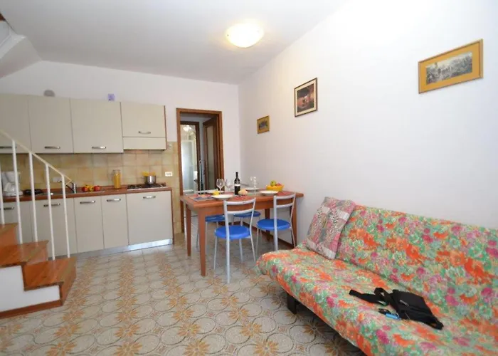 Spacious And Bright Flat With Swimming Pool - Beahost Apartament Bibione