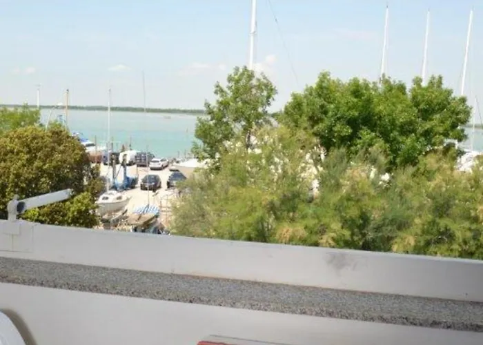 Apartament Spacious And Bright Flat With Swimming Pool - Beahost Bibione